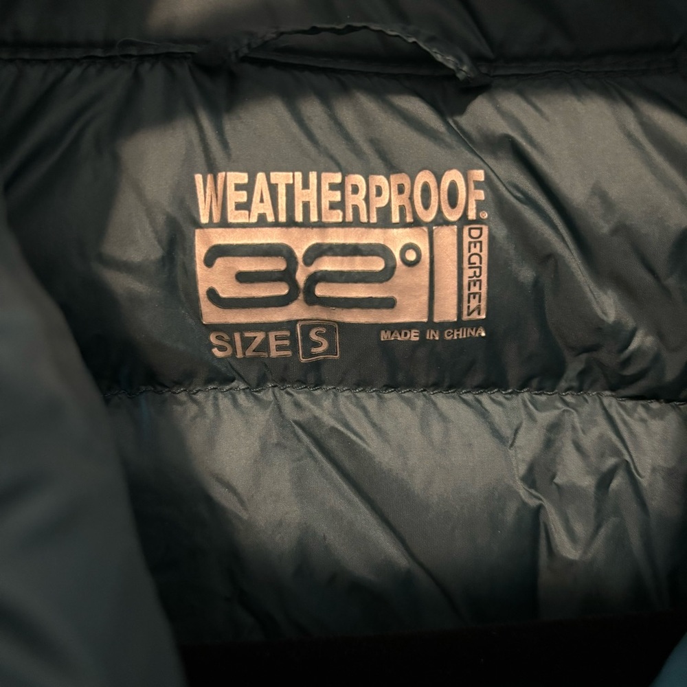 Weatherproof Vest - Picture 3 of 5